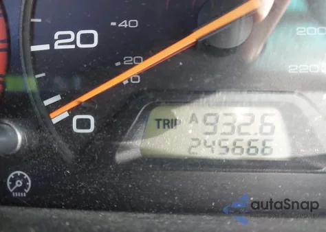 2004 Honda Odyssey Ex from USA, damaged, VIN 5FNRL18654B084966